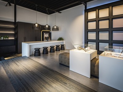 Bedrijfsvloer Jansen interieurspuiterij / Architect; François Hannes